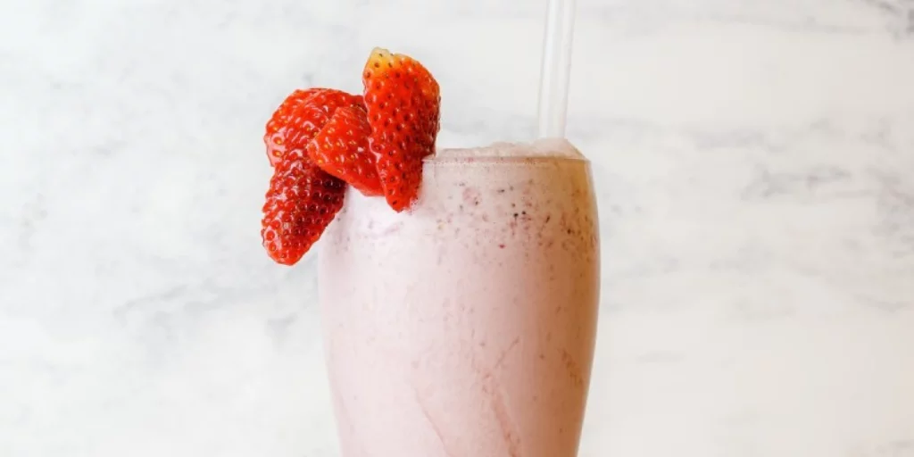 Smoothie de fruta natural Smoothie de fruta natural